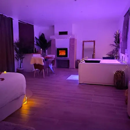 De Charme Jacuzzi Et Jardin Privatif Au Calme 10min De Paris * Saint-Prix (Val d'Oise)