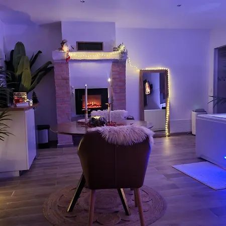 Loft De Luxe Avec Jacuzzi Jardin Prive Pres De Paris Et 20Min Stade De France