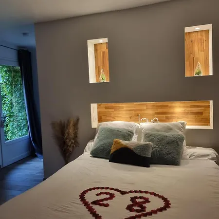 Evasion Romantique De Luxe Jacuzzi Jardin Privé Proche Paris