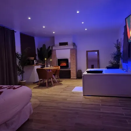 Loft De Luxe Avec Jacuzzi Jardin Prive Pres De Paris Et 20Min Stade De France 4* Saint-Prix (Val d'Oise)